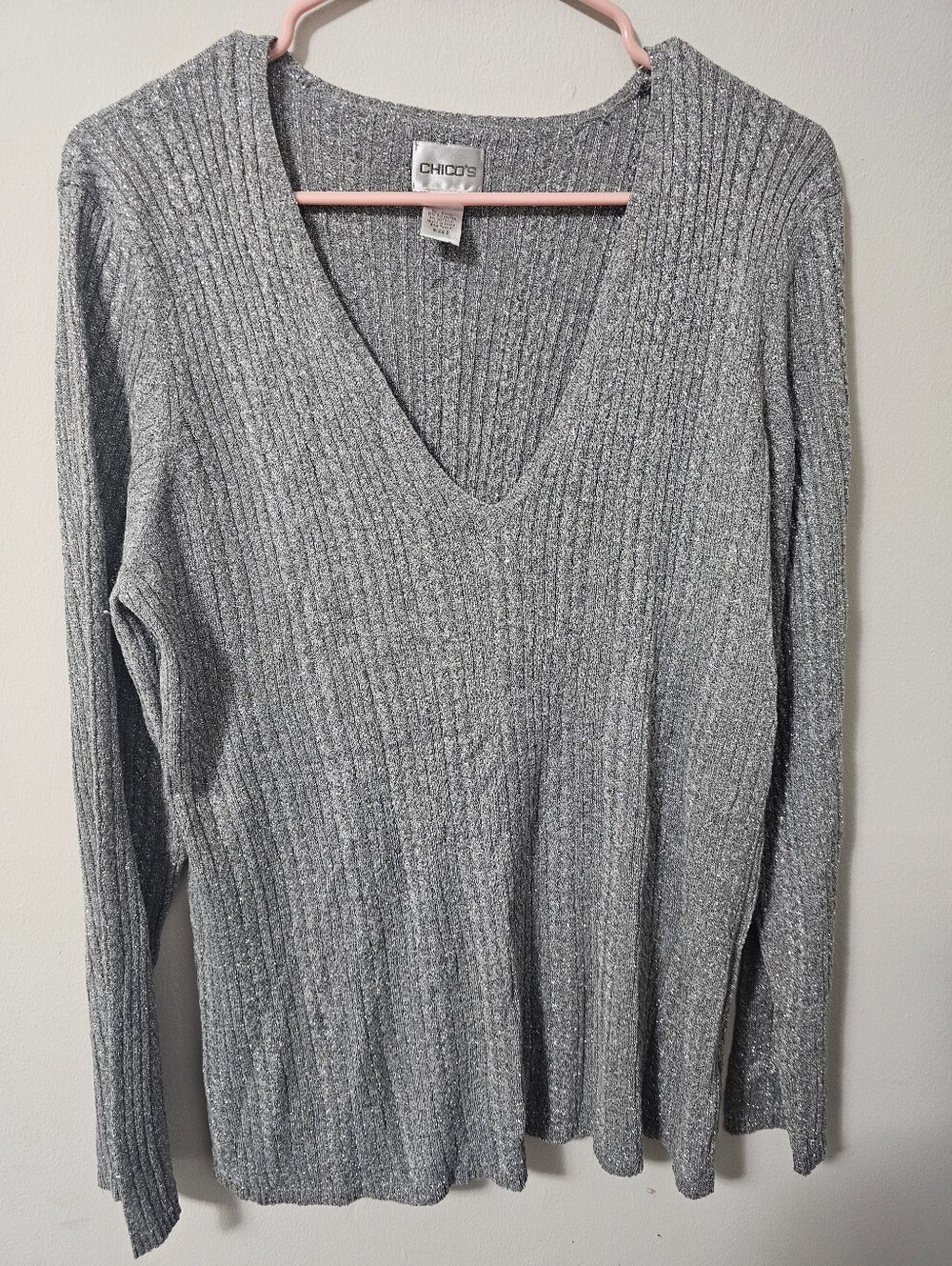 Chico's Gray Silver Shimmer Ribbed V- Neck Sweater Size 3